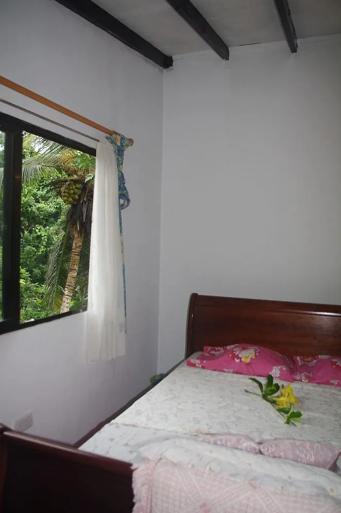 Villa Papaya Guesthouse Mahe Island Seychelles