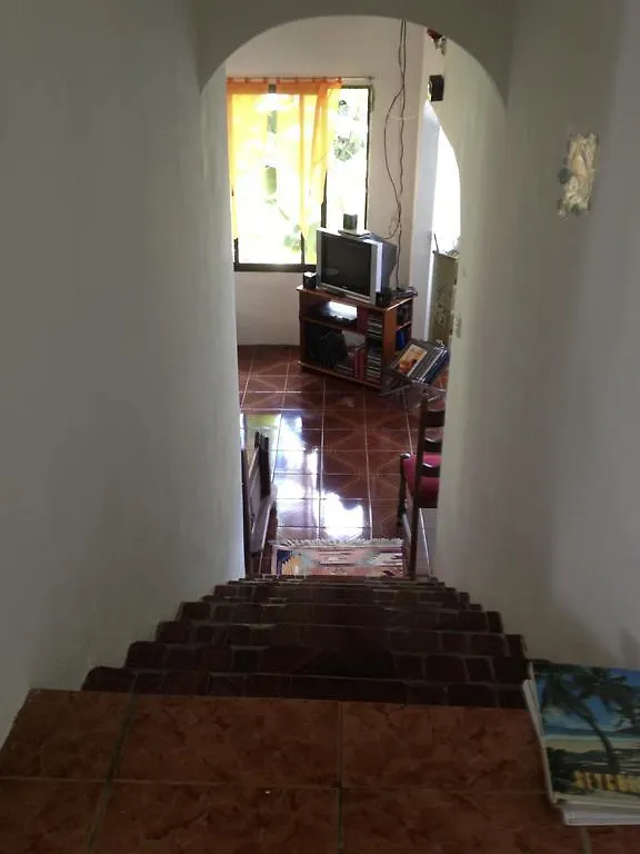 Papaya Guesthouse Mahe Island Seychelles